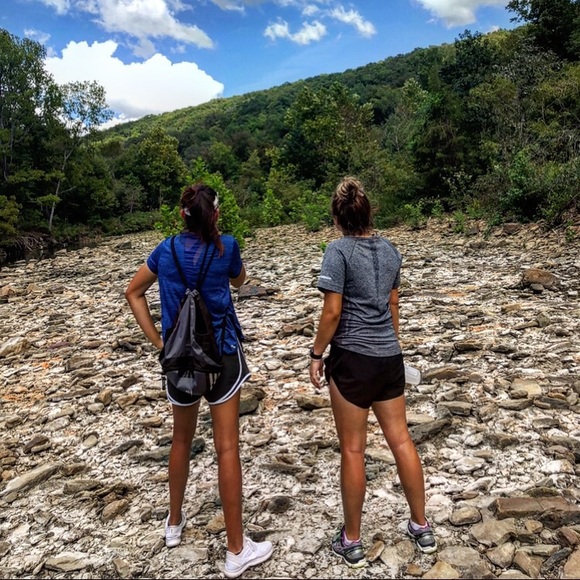 Meet your Posher, Ali - Picture 1 of 1